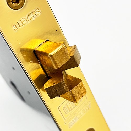 247775B_21_4 247775B_21_4