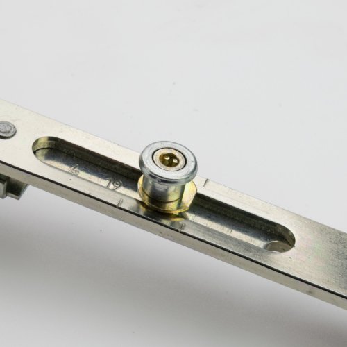 MA28093_23 MA28093_23