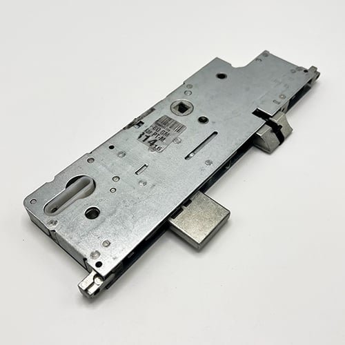 MACOCASEKW55_3_1 MACOCASEKW55_3_1