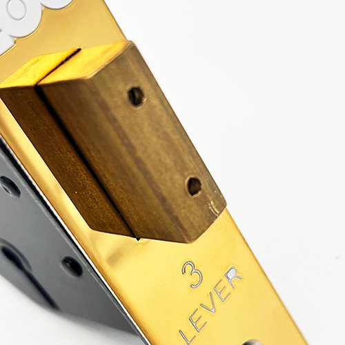 ZURD3LMDL25B_21_1 ZURD3LMDL25B_21_1